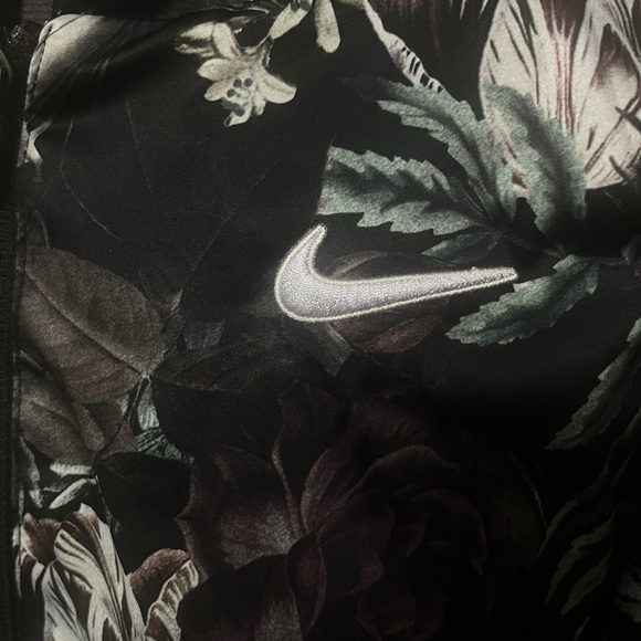 Nike Court Floral Zip Up Hoodie - Picture 11 of 13